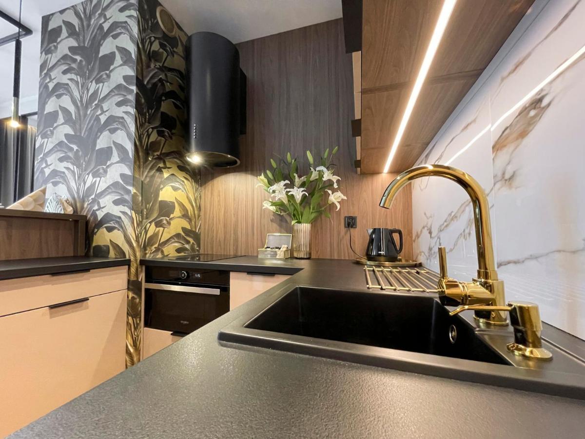 Apartamenty Morzeblizej Kołobrzeg Exteriör bild